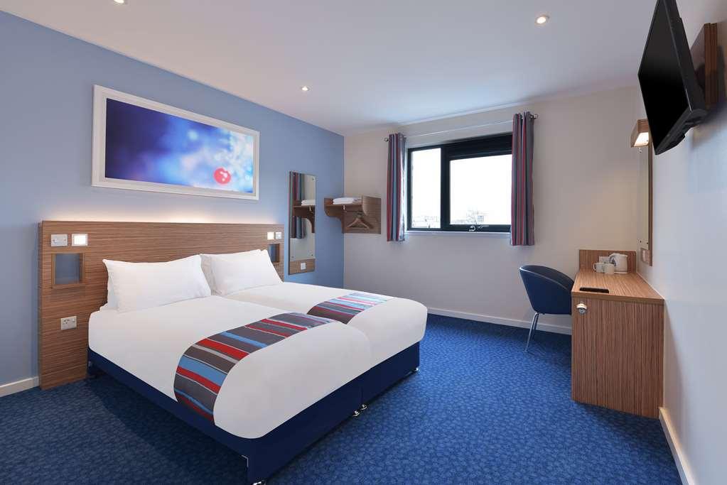 Travelodge Bromborough Port Sunlight Habitación foto